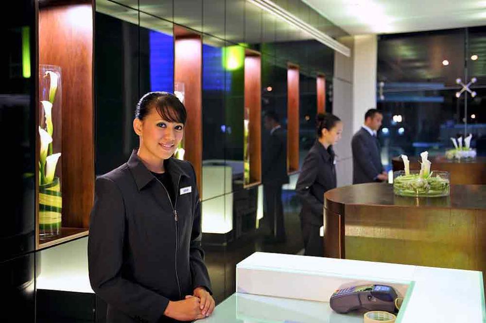 婆罗洲柯乐艮摄政1号酒店 亞庇 外观 照片