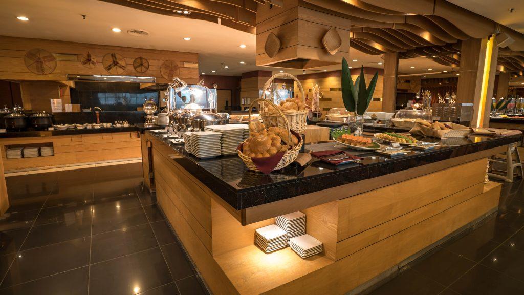 婆罗洲柯乐艮摄政1号酒店 亞庇 外观 照片